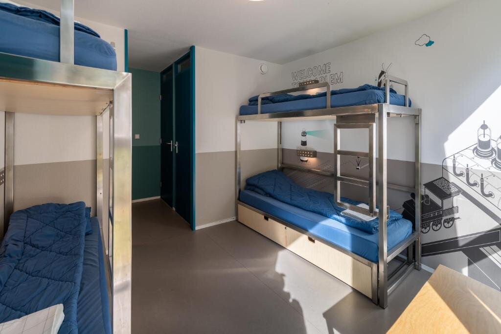 Четырёхместный номер Standard Stayokay Hostel Haarlem