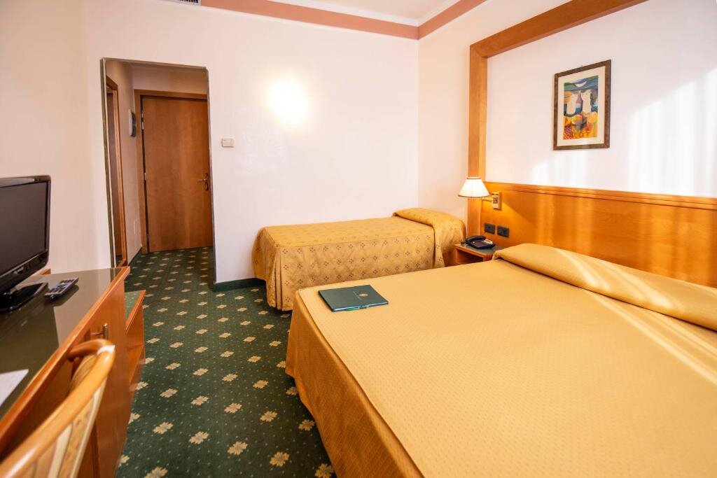 Standard triple chambre Hotel Estense