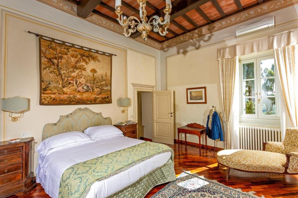 Luxe suite Villa Poggiano