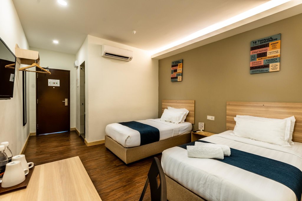 Deluxe triple chambre 1 Orange Hotel Sungai Buloh