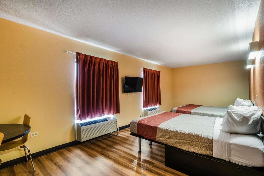 Standard double chambre Motel 6-Libertyville, IL