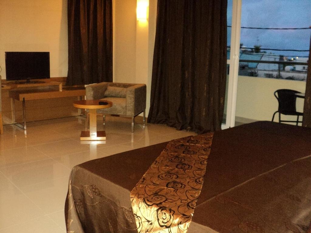 Monolocale con balcone Monalysa St Honore Apartment & Studios Grand Bay