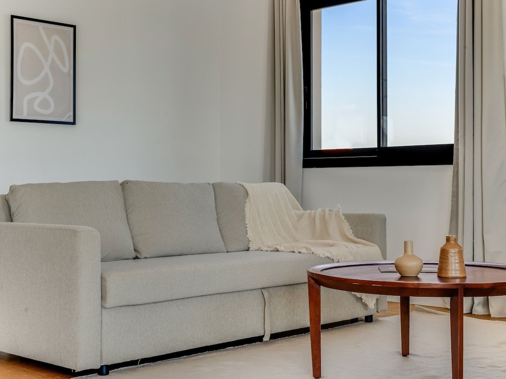 Apartamento Sanders Cruise-spacious 2-bdr apt w2 Balconies