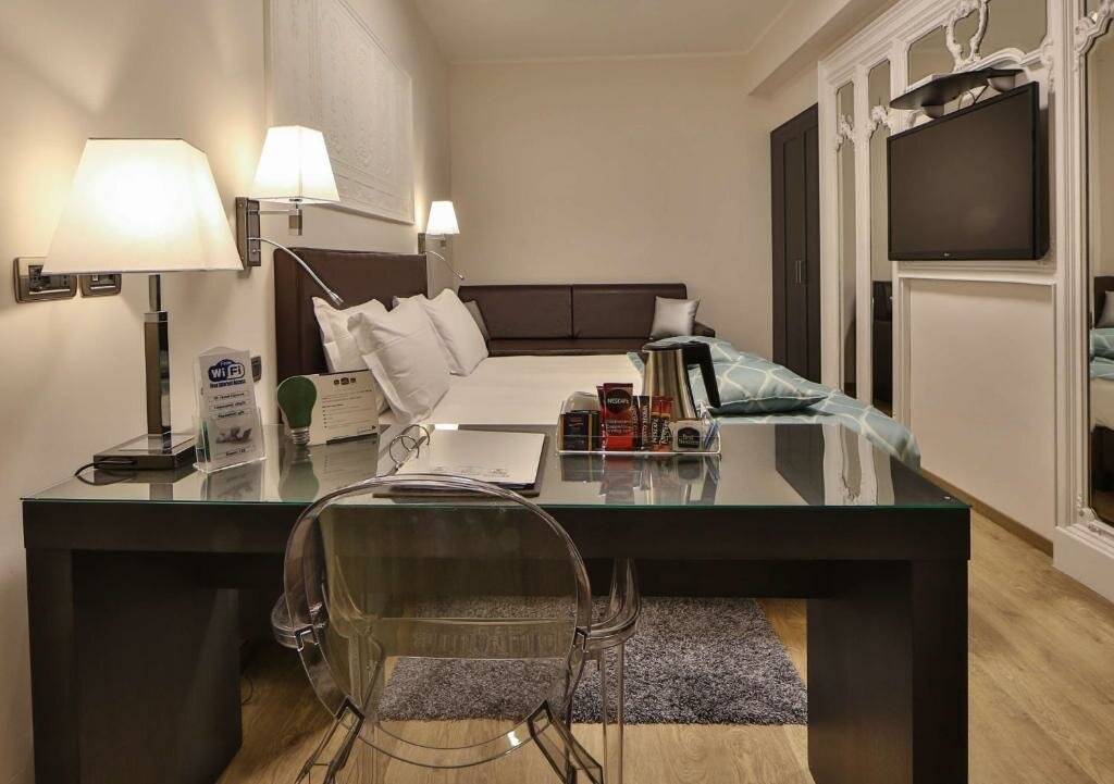 Klassisch Dreier Zimmer Best Western Plus Hotel Genova