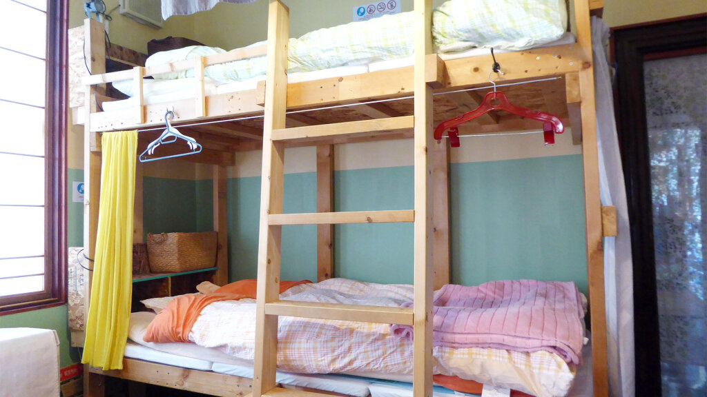 Кровать в общем номере (женский номер) The Otaornai Backpacker's Hostel Morinoki