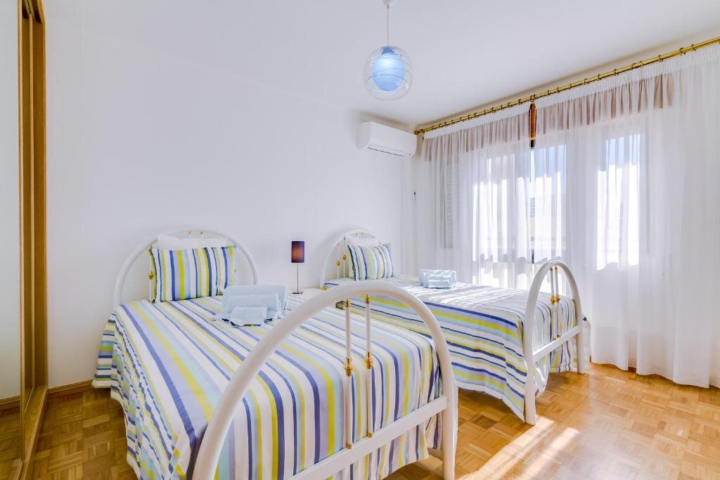 Apartment Palma - 4 bed near the city center - Faro