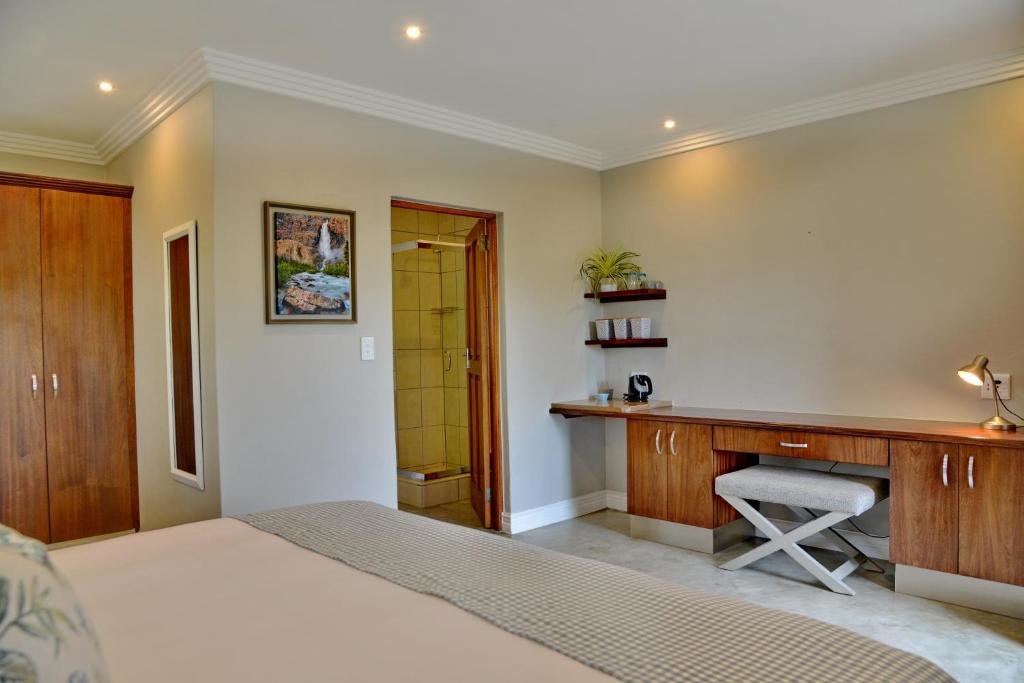 Standard room Thanda Manzi Country Hotel