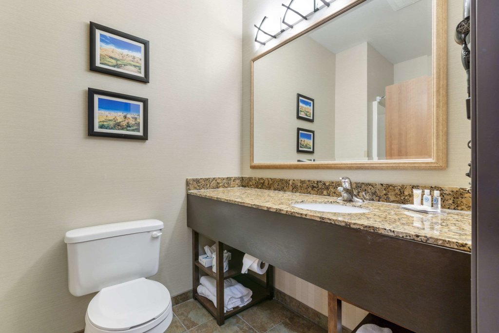 Vierer Suite Comfort Inn And Suites
