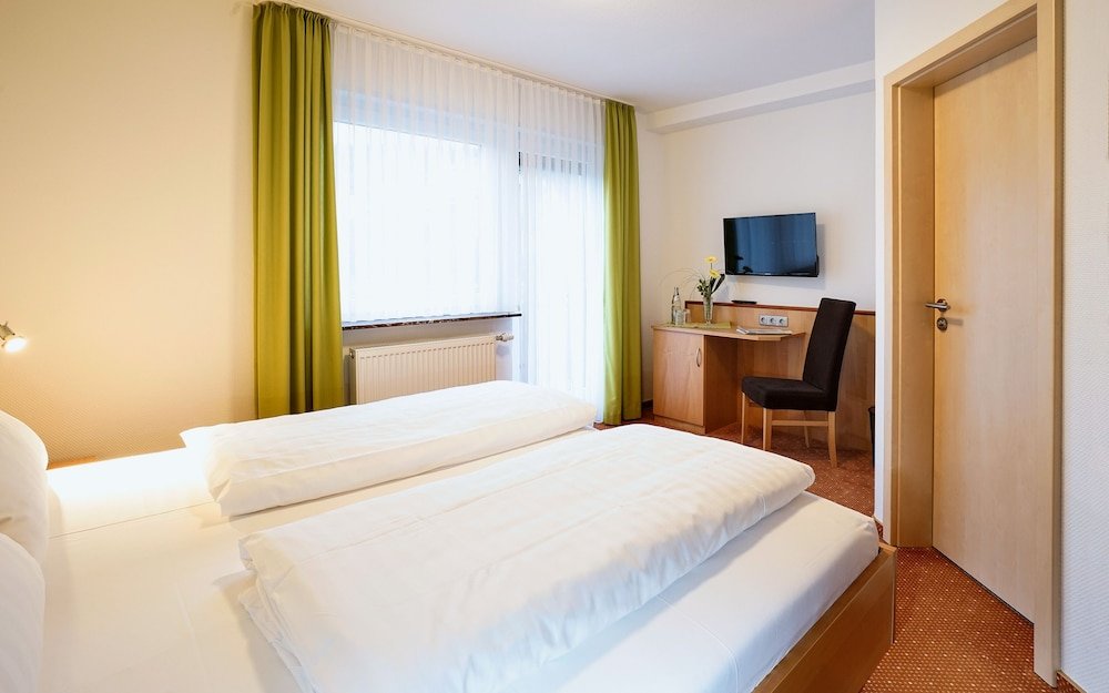 Standard famille chambre 2 chambres avec balcon Hotel Gasthof zum Biber