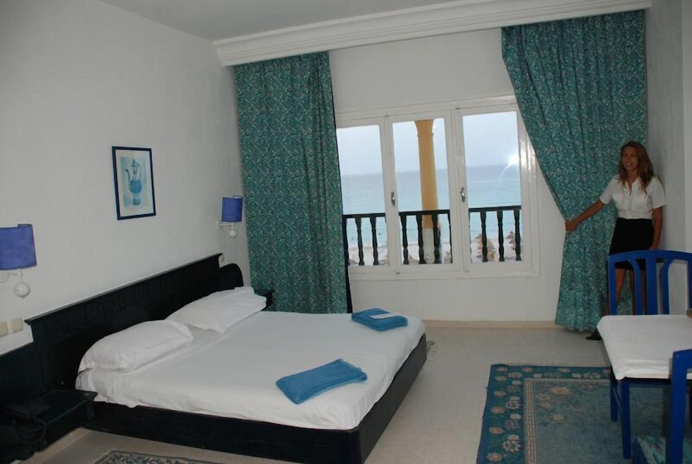 Standard Single room with balcony Hotel Topkapi Beach