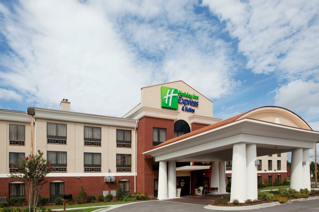 Люкс Holiday Inn Express & Suites - Hardeeville-Hilton Head, an IHG Hotel