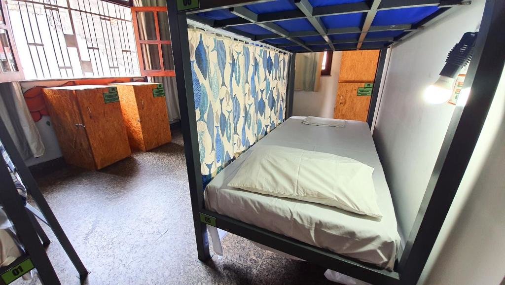 Кровать в общем номере (женский номер) Local Hostel Manaus