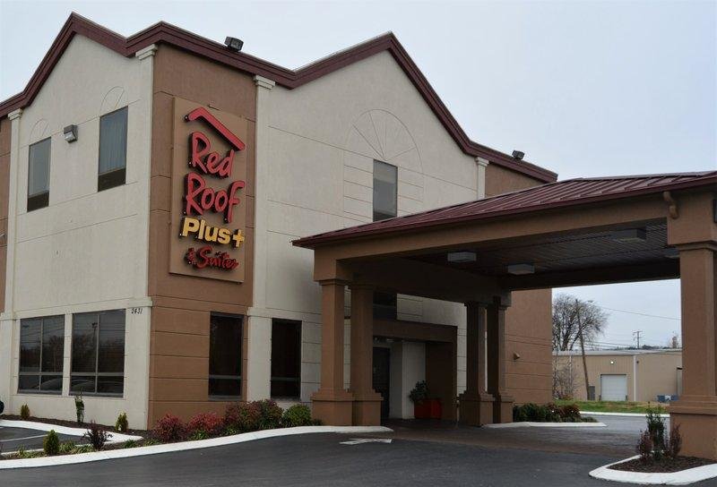 Двухместный номер Deluxe Red Roof Inn PLUS+ & Suites Chattanooga - Downtown