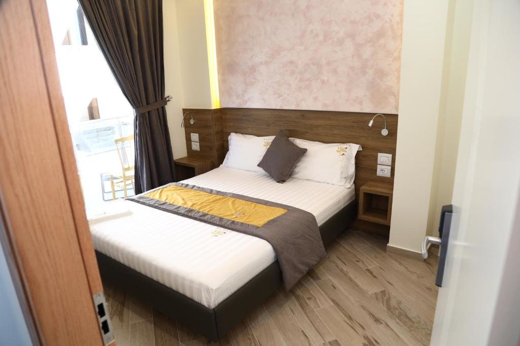 Deluxe Doppel Zimmer mit eingeschränktem Meerblick Vila One Beach Hotel