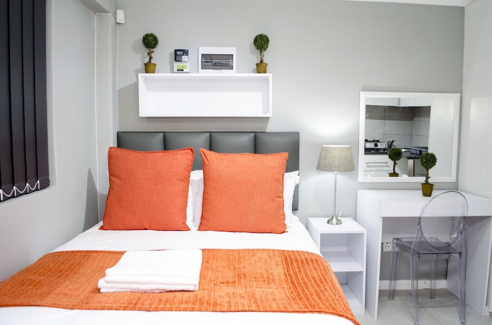 Апартаменты Classic Cape Town Micro Apartments