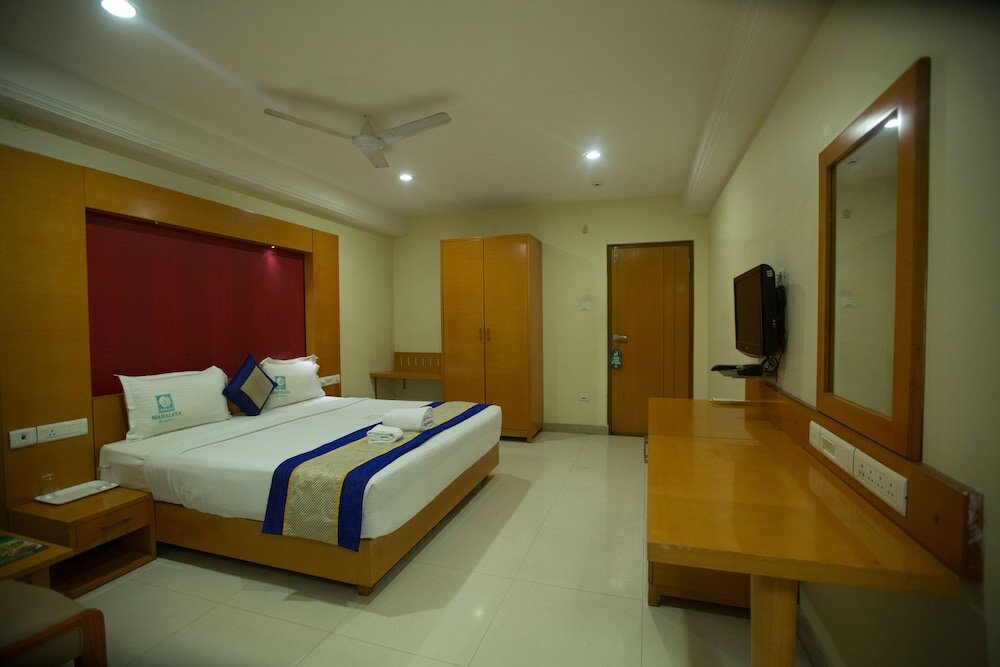 Executive room Mahalaya Residency