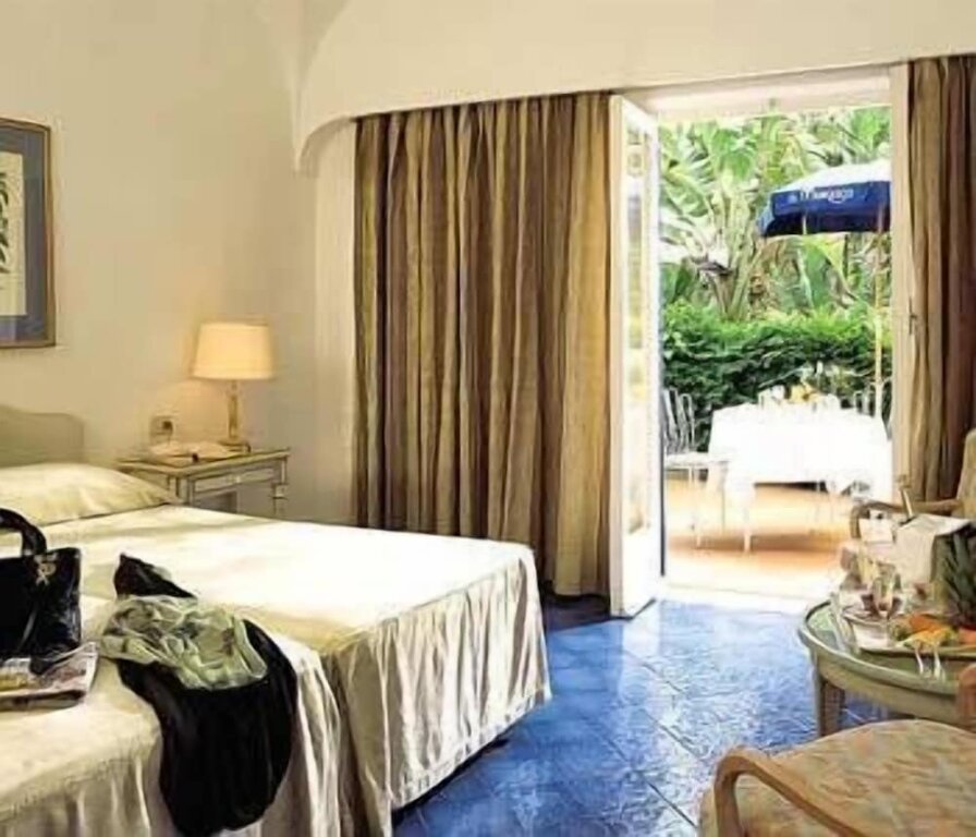 Двухместный номер Comfort с балконом Grand Hotel Il Moresco