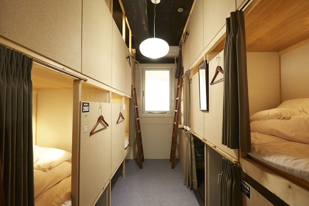 Cama en dormitorio compartido (dormitorio compartido masculino) Hotel 3000 Asakusa Honten - Hostel