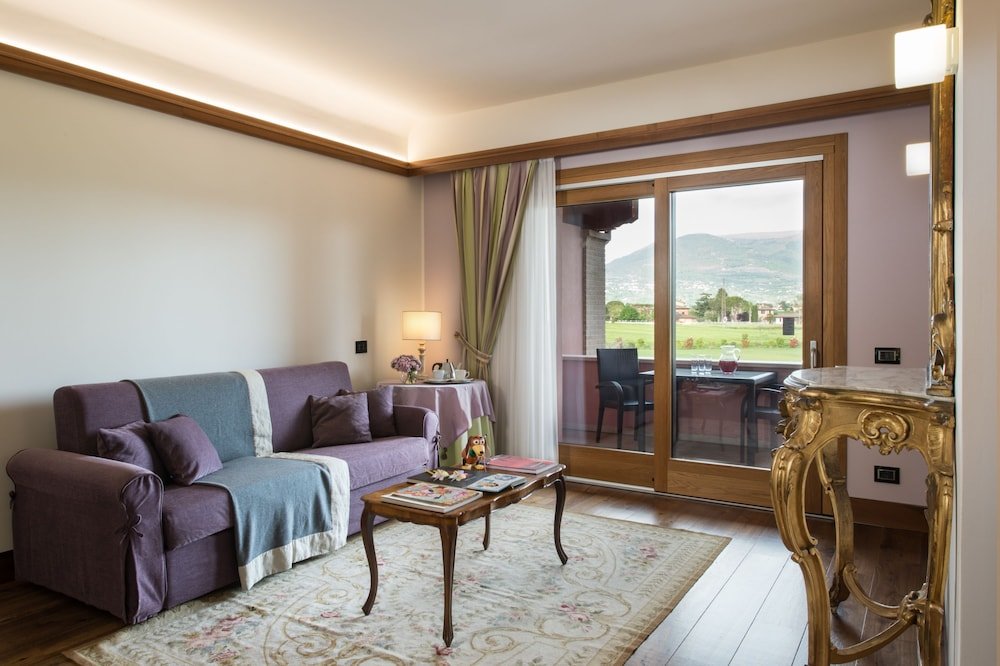 Famille suite Hotel Valle di Assisi Spa & Golf