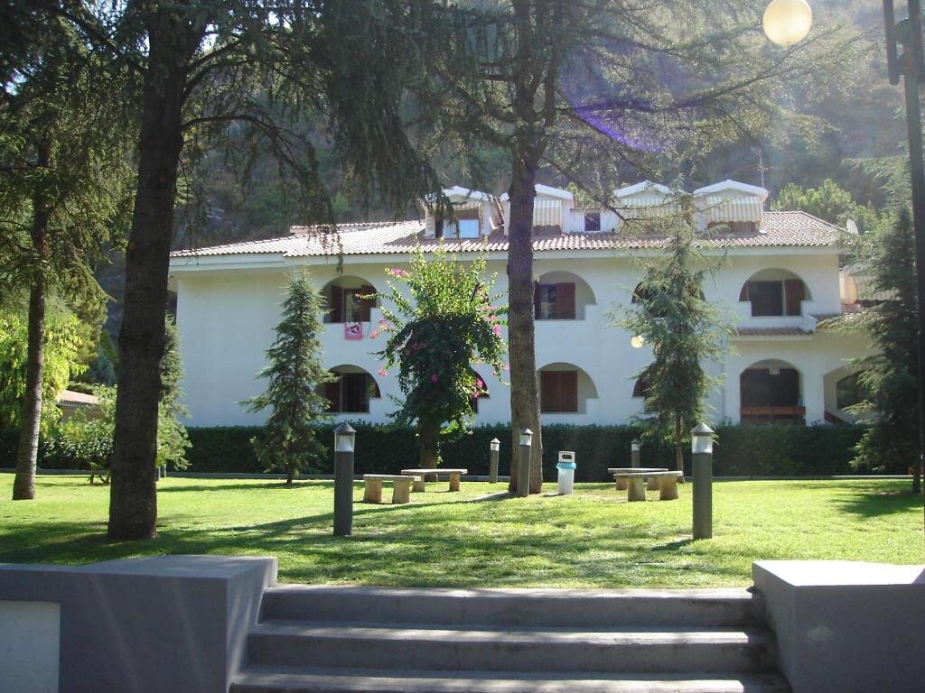Трёхместный номер Standard Villaggio Turistico La Mantinera - Hotel