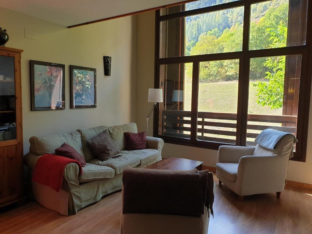 Apartamento Dúplex con Jardin comunitario en Àreu Pallars Sobirà