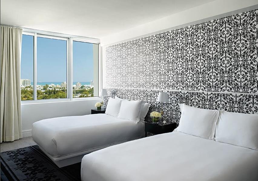 Suite doppia 1 camera da letto con balcone Mondrian South Beach