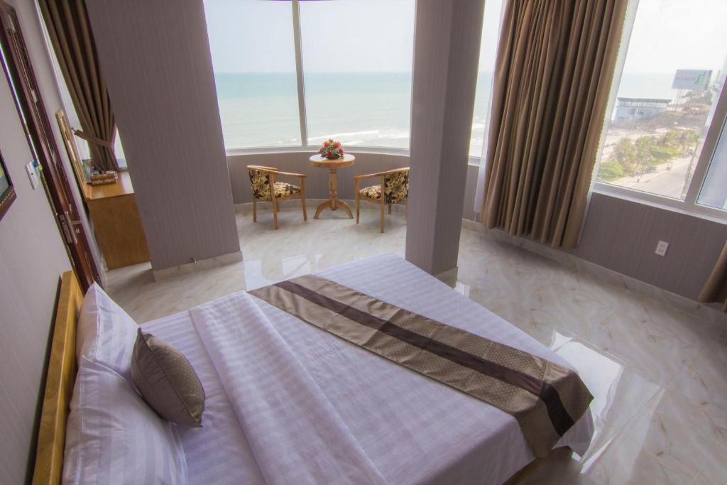 Standard Vierer Zimmer mit Meerblick Ngoc Hanh Beach Hotel