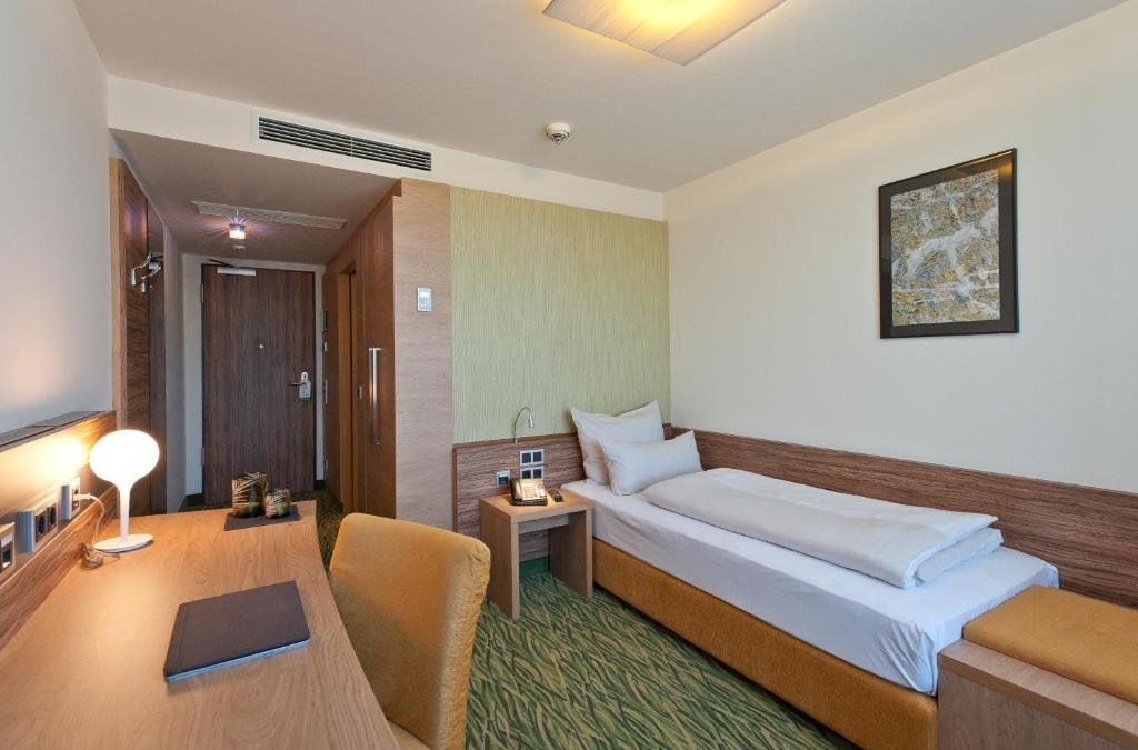 Standard room Hotel Bildungsblick