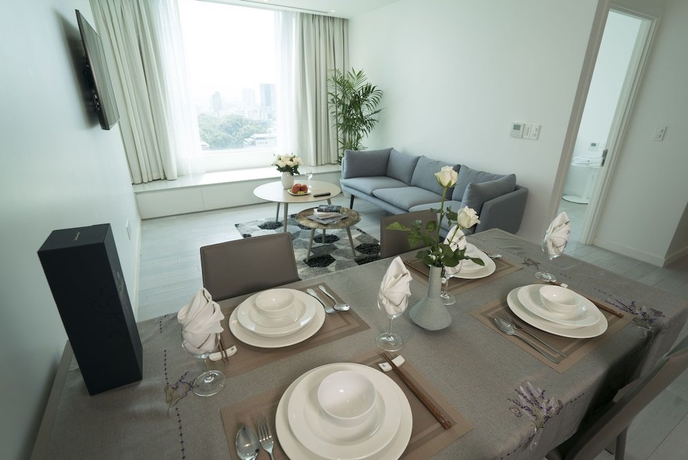 Апартаменты Deluxe Mihoki Suites - Leman Luxury Condotel For Business Traveller