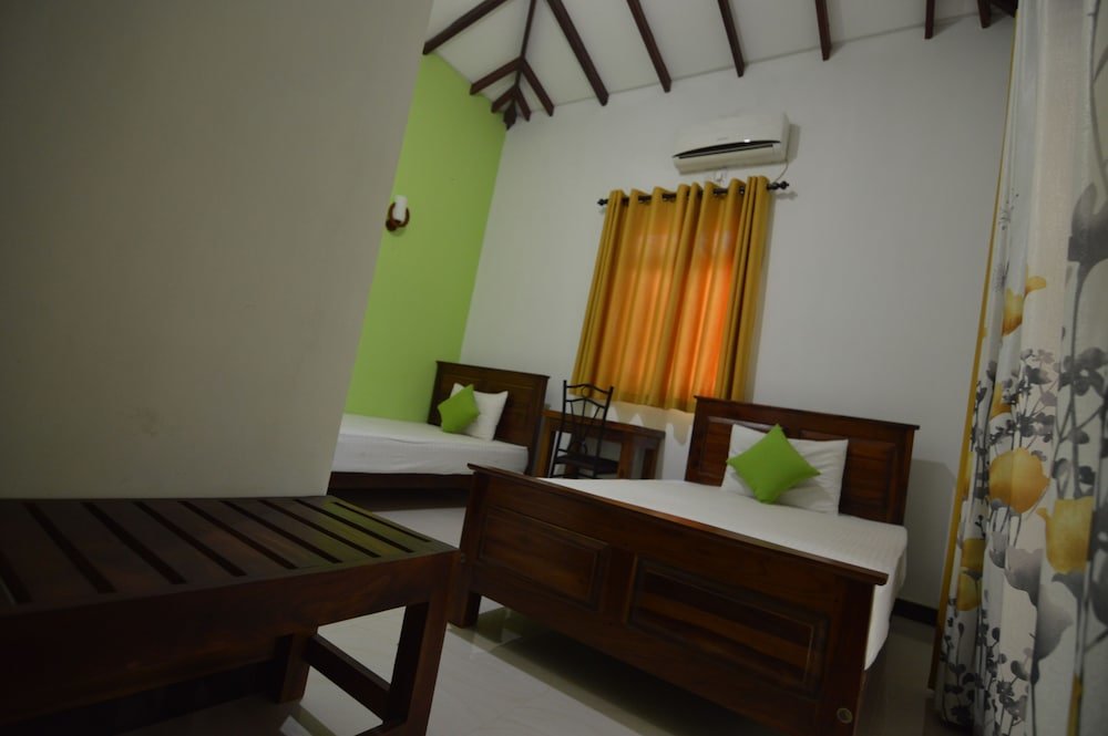 Deluxe Doppel Zimmer mit Gartenblick Binara Home Stay -Tourist Lodge