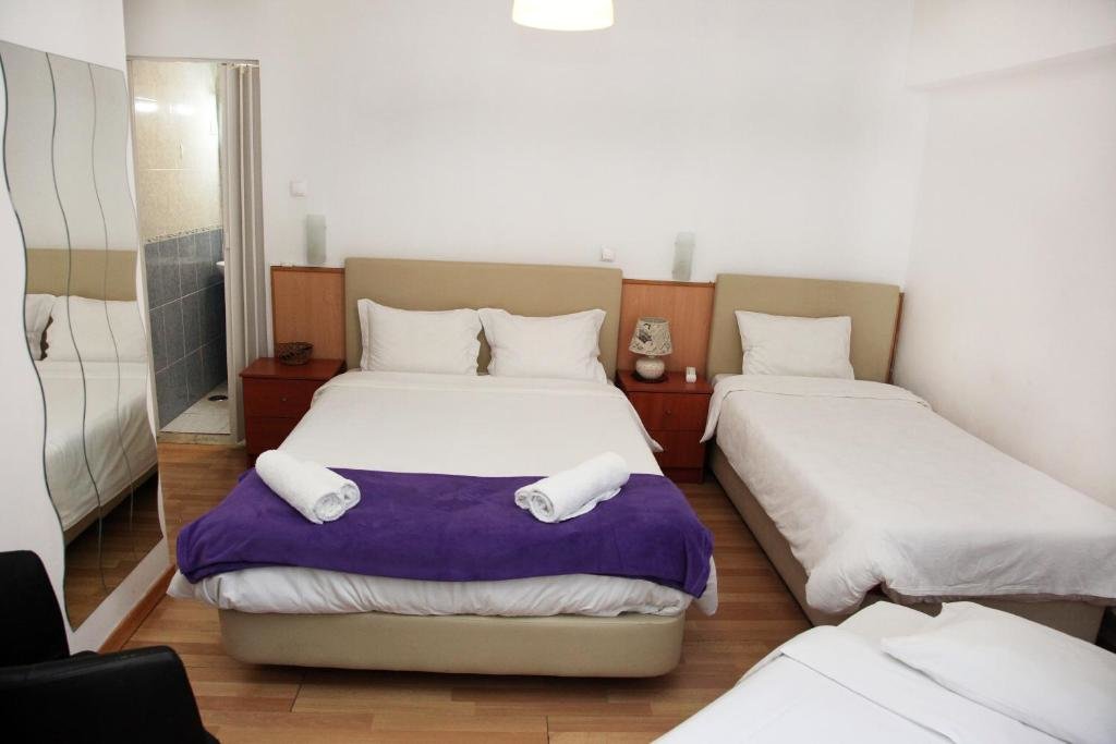 Четырёхместный номер Standard Lisbon Suite Home