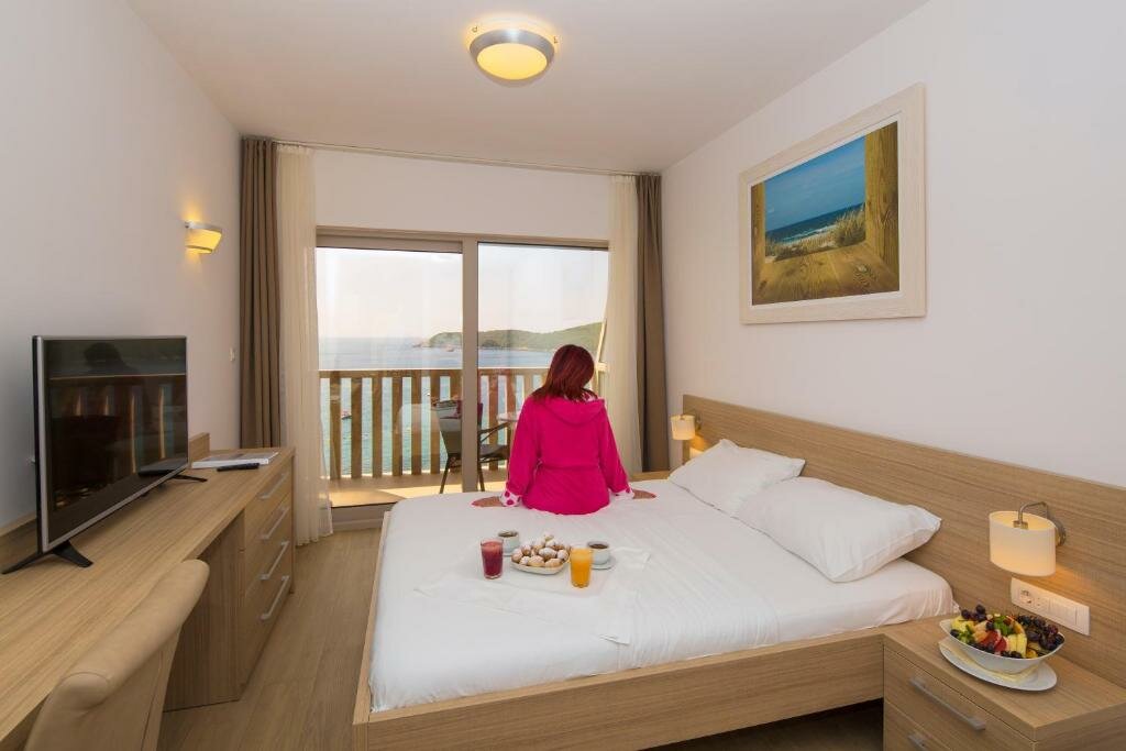 Standard Double room with balcony and with sea view Poseidon The Beach Hotel
