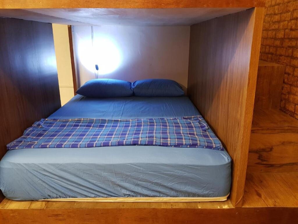 Кровать в общем номере KL Backpackersat KLIA