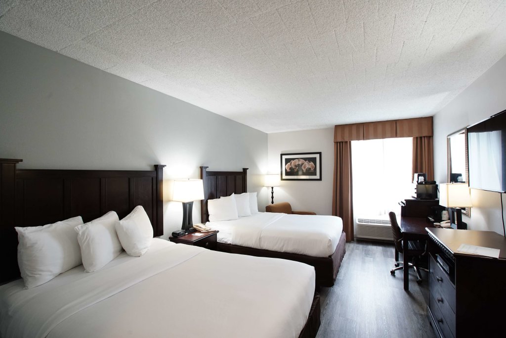 Двухместный номер Standard Best Western Paramus Hotel & Suites