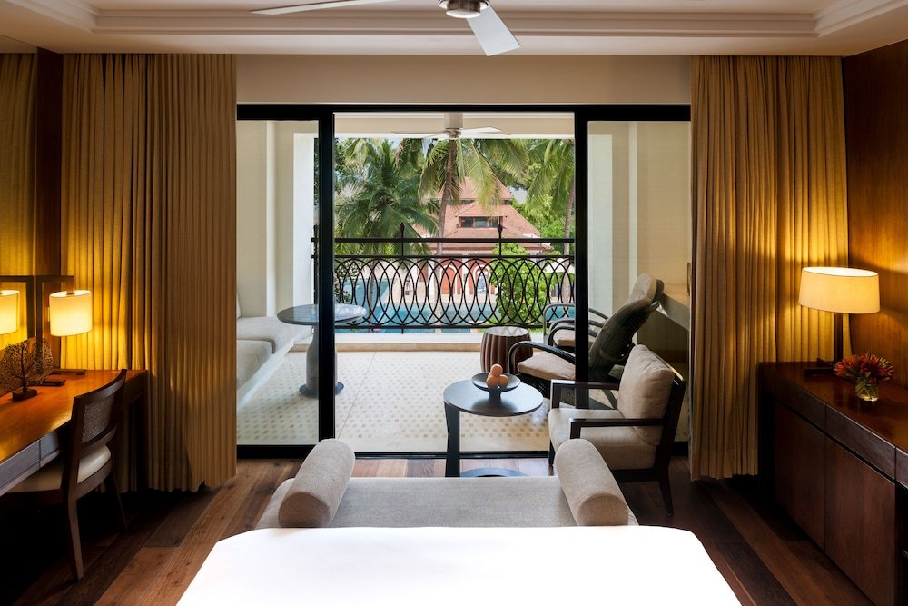 Двухместный номер Standard с балконом и с видом на бассейн Grand Hyatt Goa