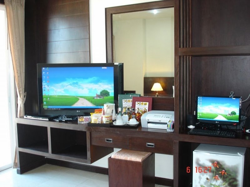 Standard Zimmer mit Balkon SM Patong Resort