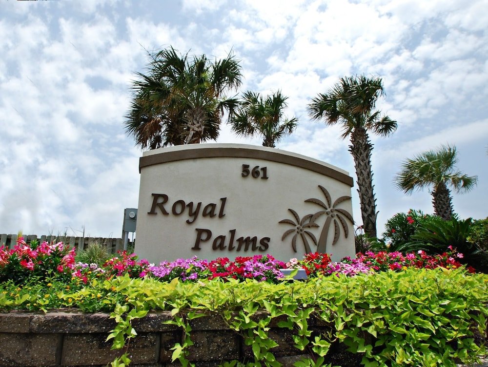 Номер Standard Royal Palms 801 2 Bedroom Condo by RedAwning