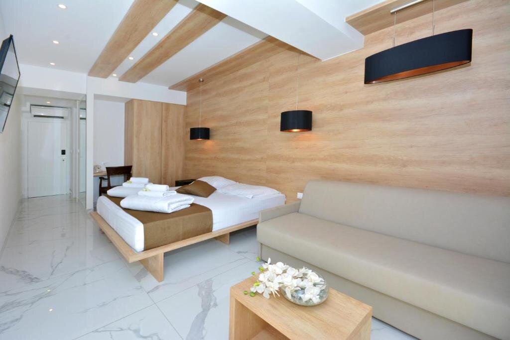 Confort quadruple chambre avec balcon Hotel San Antonio