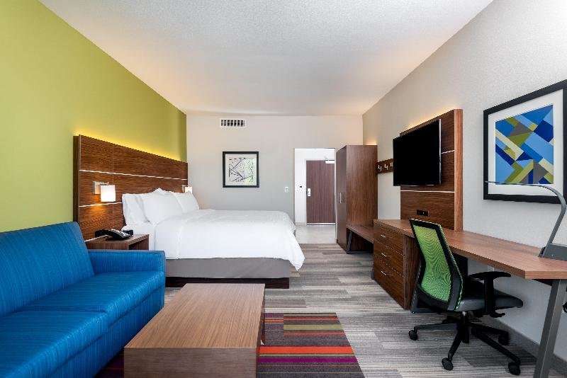 Люкс Holiday Inn Express & Suites Santa Ana - Orange County, an IHG Hotel