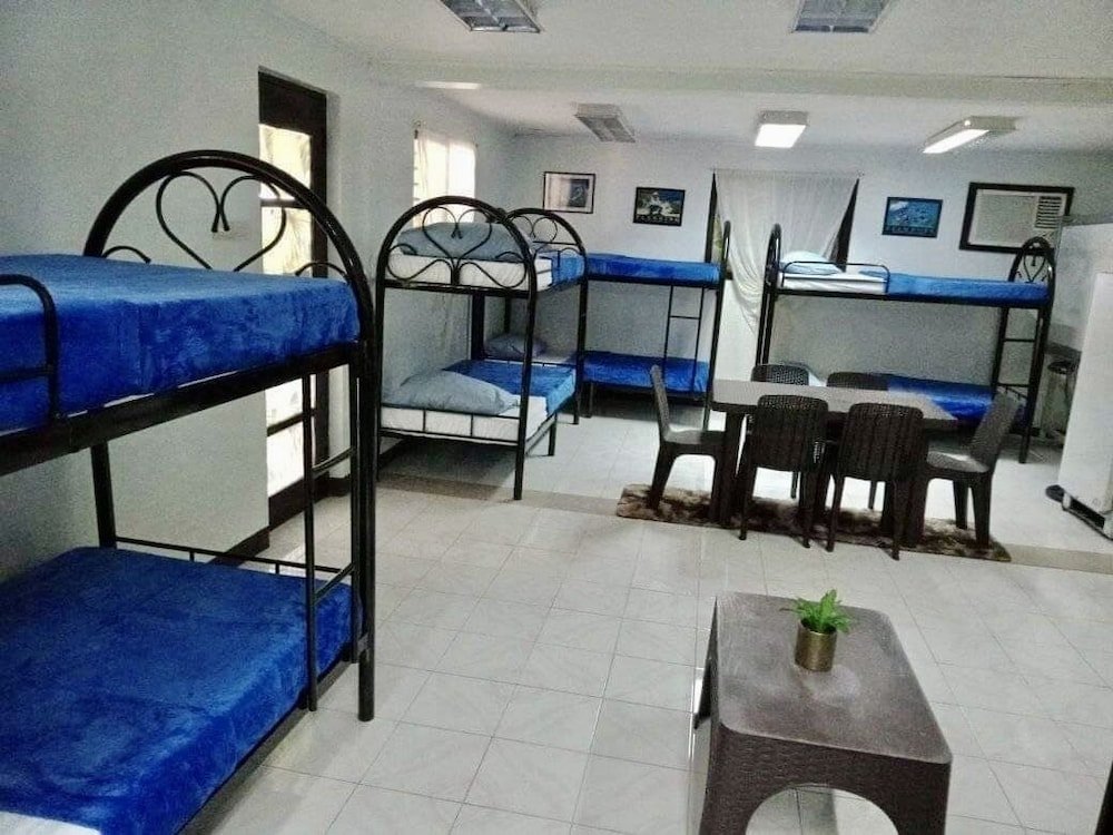 Standard room Dwell Family Resort Tagaytay