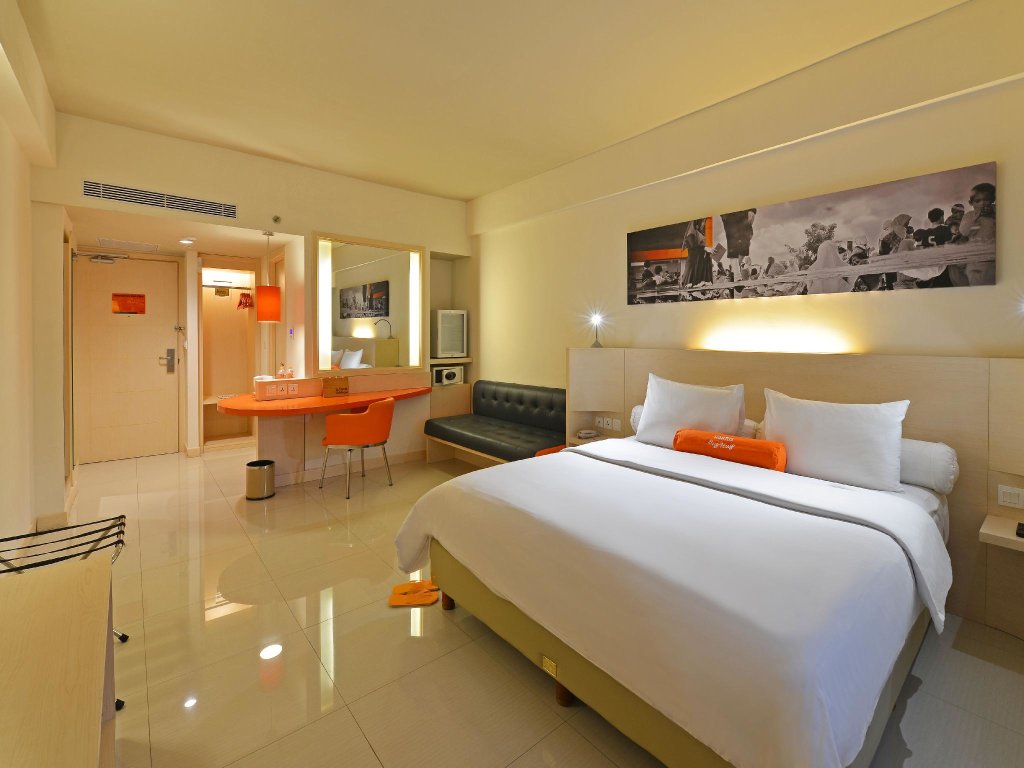 Camera Standard HARRIS Hotel & Conventions Ciumbuleuit - Bandung