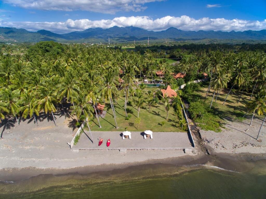Вилла Diamond Beach Villa Lombok