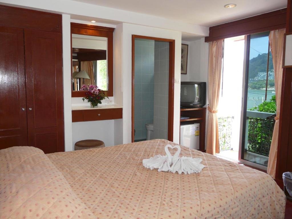Двухместный номер Superior с видом на горы Orchid Hotel and Spa Kalim Bay