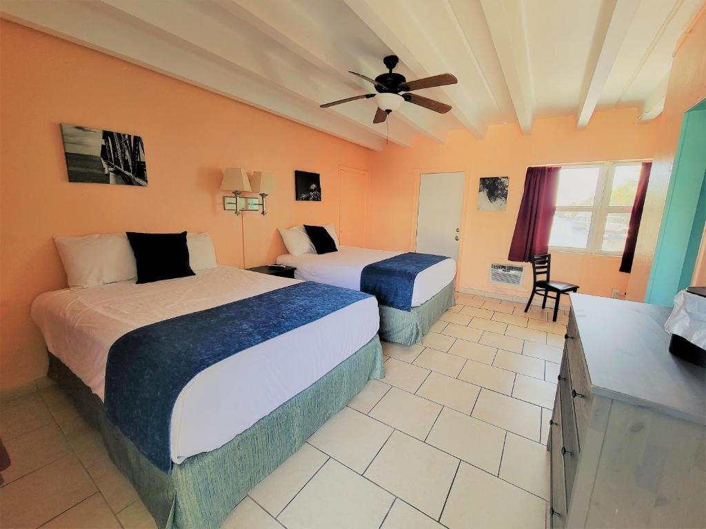 Standard Double room Looe Key Reef Resort and Dive Center