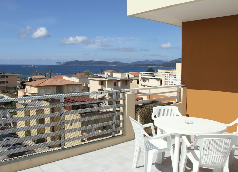 2 Bedrooms Standard Apartment with balcony Residenza Gardenia