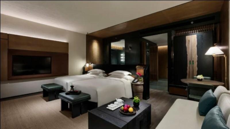 Standard Double room with balcony and with view Banyan Tree Nanjing Garden Expo
