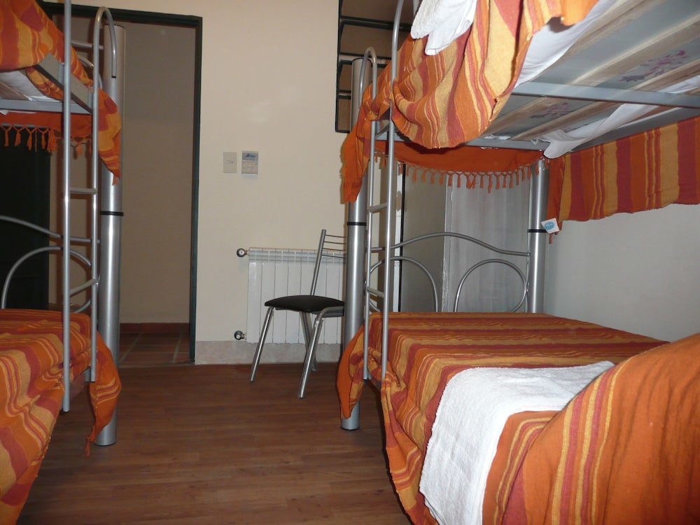 Кровать в общем номере (мужской номер) Hostel Sol de Oro