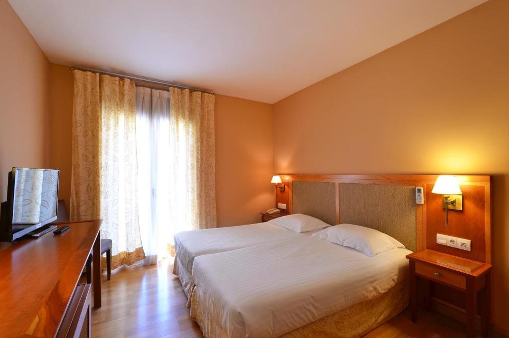 Двухместный номер Hotel Spa Acevi Val d’Aran