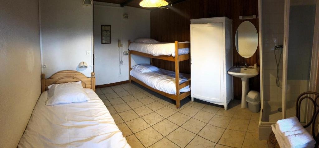 Standard Triple room Auberge de Pra-Loup