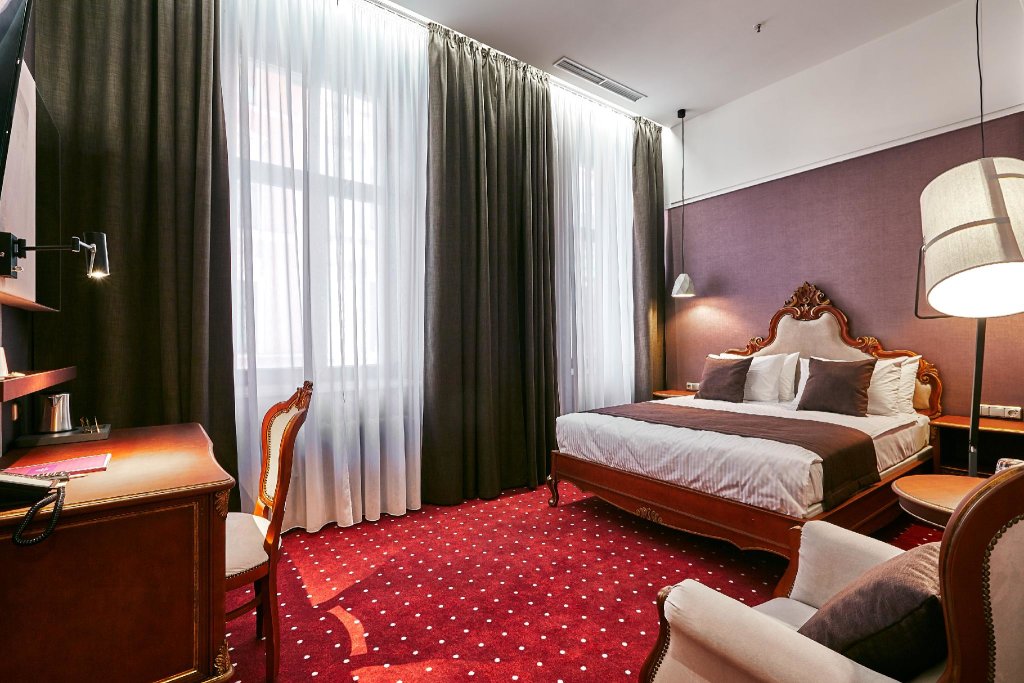 Standard Double room Grand Hotel Lviv Casino & Spa